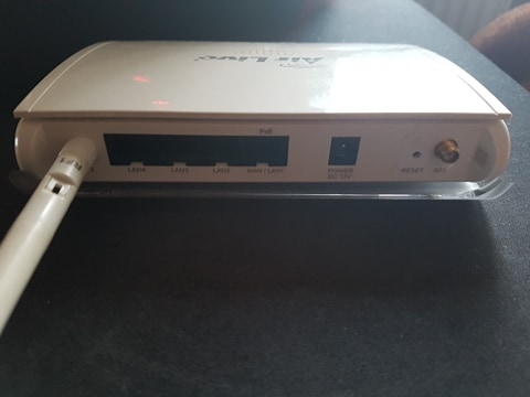 Zwiększenie zasięgu wifi w domu; nowy i stary router ---> zastosowanie ...