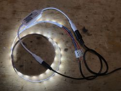 WiFi ściemniacz paska LED 5V-28V - wnętrze, Tasmota, Home Assistant