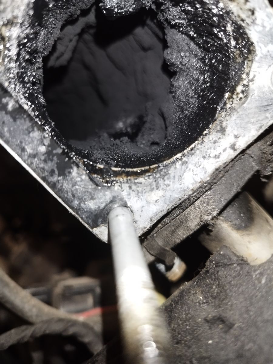 Kia Venga 1.4 diesel Brak mocy, klepanie w silniku, czyszczenie EGR