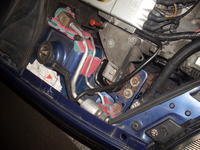 Renault - Renault Clio 2 1.4 co to za przewód widoczny na zdjeciu