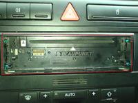 Blaupunkt Dresden MP34 - jak je wyciągnąć z auta?