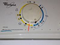 Whirlpool AWG680 PW, Nadmiar wody i grzałka. Whirlpool AWG680 PW, Nadmiar wody i grzałka.