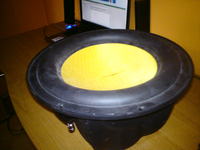 czy moze mi ktoś powiedzieć co to za głośnik?