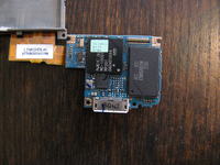 Sony S639F - zwarcie powoduje szybkie rozładowanie odtwarzacza