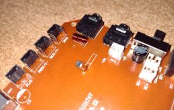 Chińskie radio YG-906UAT YUEGAN sieć nie jest oddzielona galwanicznie