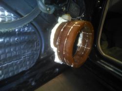 Morel Tempo 6 - Brak basu, objętość komory w drzwiach, montaż, Kenwood KDC-BT61U