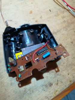 Auto RC nie reaguje na pilota - ogniwa 18650 zamiast baterii 9,6V