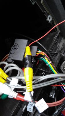 Radio Isudar 7" - Kamera cofania przestała się wyłączać