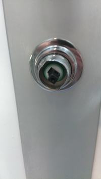 Removing Shower Cabin Mixer in Praktiker 2005 Aquasan/Sanprim: Steps for Disassembly & Fixing