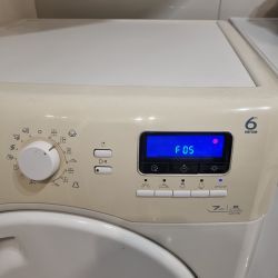 Suszarka Whirlpool AZB7780 - Błąd F05: Jak zresetować po zmianie paska i wyczyszczeniu?