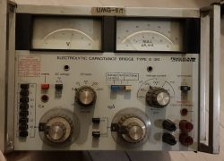 Meratornik/EUREKA - Miernik kondensatorów E-310 Mostek do pomiaru C - szukam instrukcji.