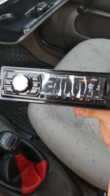 Radio w VW Polo III 95 r. nie włącza się mimo prądu w kostce