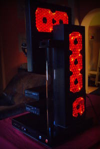 Jak stworzyć kosmicznie wyglądającą obudowę do komputera w domu?