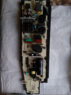 PS3 Super Slim - Po uruchomieniu gaśnie w około sekundę, po czym dioda się nie p