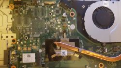 Acer Aspire E5-573 DA0ZRTMB6D0 REV-D: Brak reakcji wyświetlacza i zimny CPU po uruchomieniu