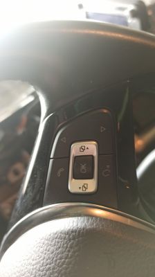 VW T6 2018rok wymiana przednich reflektorów na full led -kodowanie.