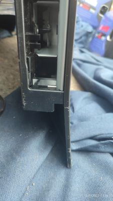 Sony XR55A80JU - zgięta matryca, ciemny obraz po upadku: naprawa czy zostawić?