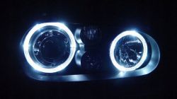 VW Jetta mk5 - Migające diody LED typu w2,3w o barwie 6000k w nowych lampach z Allegro