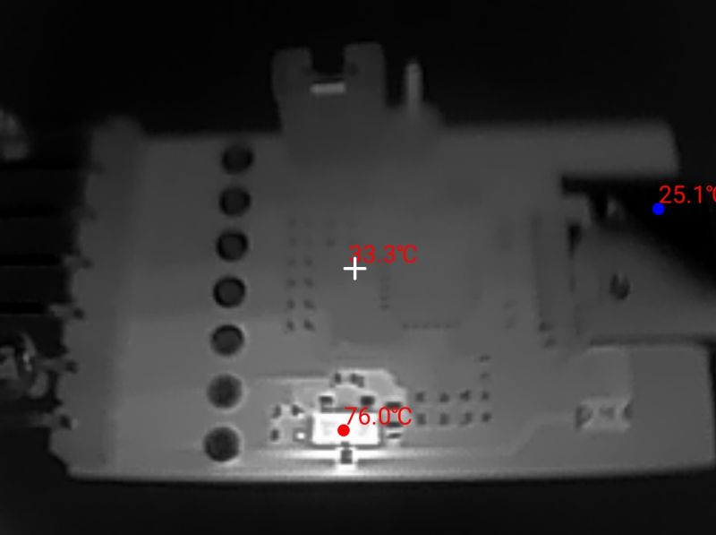 Thermal image of a PCB showing 76.0°C in the lower area under load