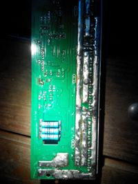 Czy sterownik BLDC jest uszkodzony po zwarciu przewodów czujników Halla?