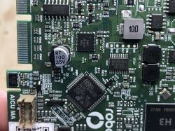 Wnętrze odkurzacza smart/robota sprzątającego z WiFi Medion 13277