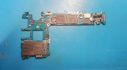 Samsung Galaxy S8 SM-G950 - Brak ładowania, uszkodzony element na płycie głównej