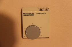 Buderus FC2520 - częste załączanie co 40 minut, nie reaguje na zmianę ustawień modulatora 18111