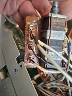 Sansui AU-X711 - trzeszczący potencjometr 4-sekcyjny, czym zastąpić ?