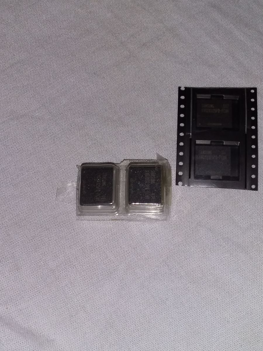 Oddam kości pamięci SAMSUNG GDDR5 K4G20325FD-FC04 - elektroda.pl