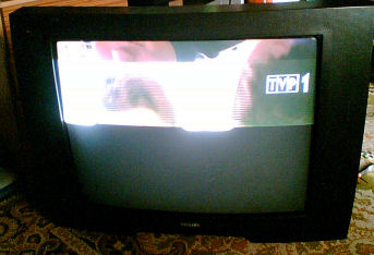 Philips 28PT8573 11AK52B6 - Czy wymiana BU2520 na 2SC5331 rozwiąże problem?