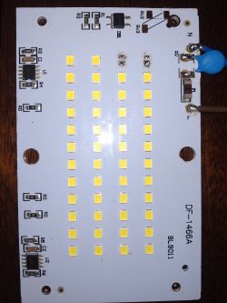 Naświetlacz LED ld-ilux 30w-64 jakie parametry diod.