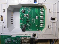Interior of Cozylife DS-1211AN Wall Switch Electronic circuit board inside the Cozylife DS-1211AN wall switch with visible modules and connectors.