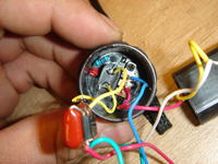 Paralizator latarka Police 75W - jak podłączyć urwany przewód?