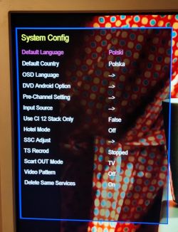 TV Samsung LE32A330J1N samoczynnie wyłącza się i włącza - naprawa