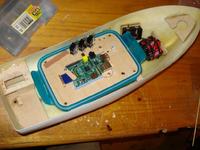 Autonomiczna łódź oparta na platformie Raspberry Pi