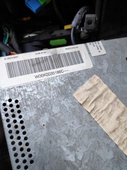 Seat Cordoba 2002 - Tylny lewy głośnik działa, ale nie odpowiada Seat Cordoba 2002 - Tylny lewy głośnik działa, ale nie odpowiada