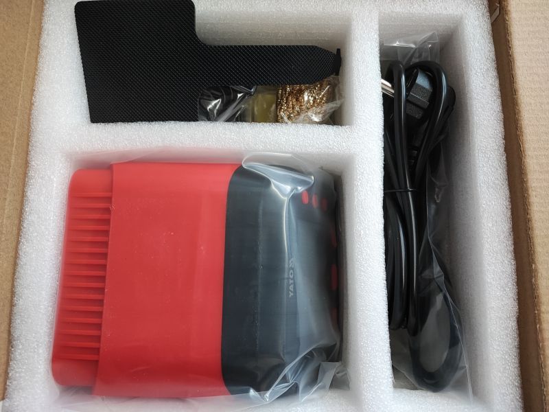 Opakowanie stacji lutowniczej Yato YT-82462 z akcesoriami