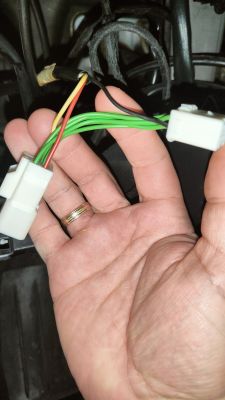 Wiązka Westfalia - Kontrolka kierunków czasem świeci się cały czas.