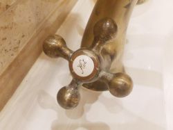 Dismantling Basin Mixer Knobs, Fixing Dripping Tap & Shower Faucet Issues 
