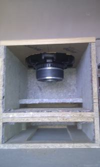 Subwoofer aktywny 600w rms Subwoofer aktywny 600w rms