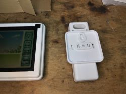 Stacja pogodowa (temperatura+wilgotność) RF z trzema czujnikami - EN8822-D