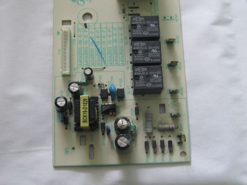Zelmer A40AE001-01-K-P - Piekarnik płyta A40AE001-01-K-P po przepięciu