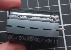 [Sprzedam] Sprzedam kondensatory 10000uF: Jamicon LS 63V, Leaguer LHS 63V, Jamicon HS 50V