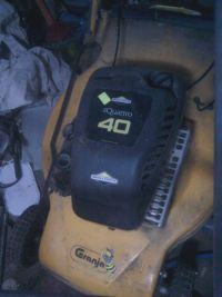 B&S Qattro 40 Engine: Replacing Starter Cord & Drilling Rivets for Mower Maintenance