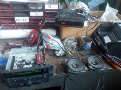 Rozbudowa radia samochodowego o wyjścia RCA: porównanie modułów AD828 vs NE5532