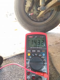 Dyskusja o niskim napięciu w alternatorze VW T4 1.9 TDI - wymiana komutatora i regulatora napięcia