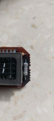 Uszkodzony zegar elektroniczny John Deere – problem z opornikiem, pomoc w naprawie i wymianie