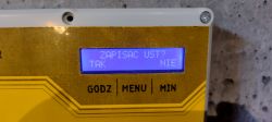 Display of a dual-channel timer showing the message ZAPISAĆ UST? with options TAK and NIE.
