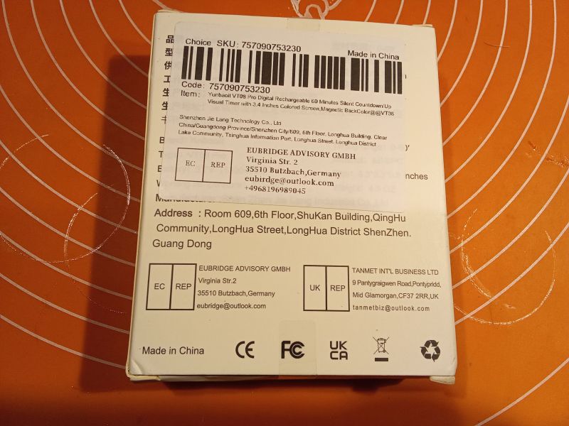 Tył opakowania minutnika elektronicznego z informacjami producenta.