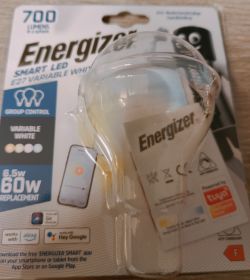 Energizer E27 Smart LED Bulb Packaging of Energizer E27 smart LED bulb.